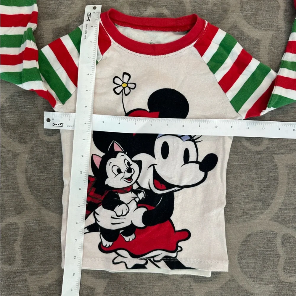 Disney store christmas